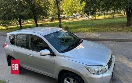 Toyota RAV4, 2007 год, 1 250 000 рублей, 4 фотография