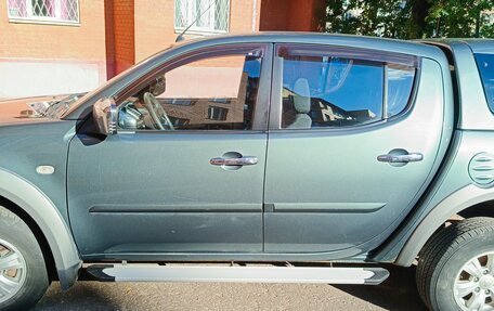 Mitsubishi L200 IV рестайлинг, 2010 год, 1 300 000 рублей, 9 фотография
