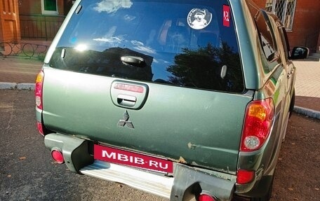 Mitsubishi L200 IV рестайлинг, 2010 год, 1 300 000 рублей, 5 фотография