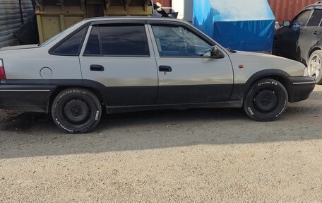Daewoo Nexia I рестайлинг, 2004 год, 200 000 рублей, 6 фотография