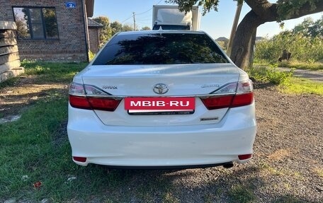 Toyota Camry, 2017 год, 2 250 000 рублей, 2 фотография