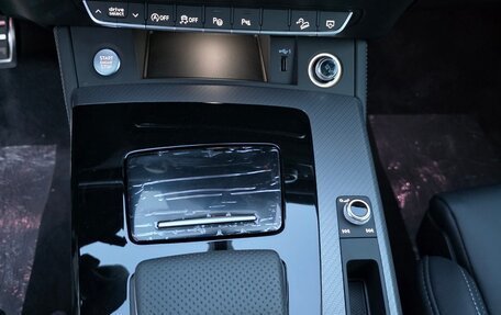 Audi Q5, 2025 год, 6 250 000 рублей, 14 фотография