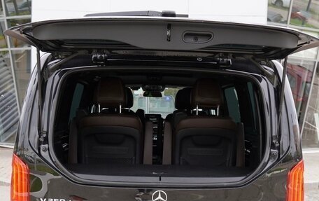 Mercedes-Benz V-Класс, 2018 год, 4 200 000 рублей, 8 фотография
