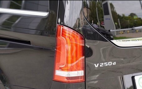 Mercedes-Benz V-Класс, 2018 год, 4 200 000 рублей, 12 фотография