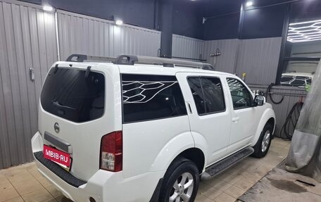 Nissan Pathfinder, 2012 год, 2 050 000 рублей, 6 фотография