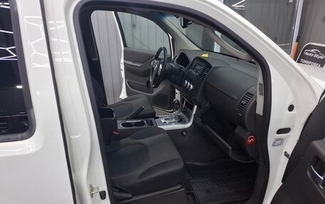 Nissan Pathfinder, 2012 год, 2 050 000 рублей, 12 фотография