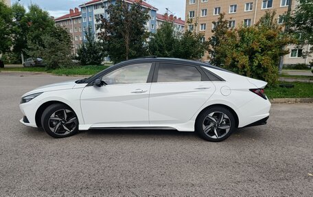 Hyundai Elantra, 2021 год, 1 650 000 рублей, 7 фотография