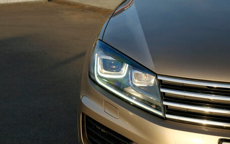 Volkswagen Touareg III, 2017 год, 3 749 200 рублей, 2 фотография