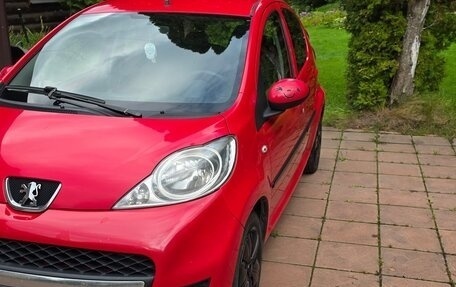 Peugeot 107 I рестайлинг, 2011 год, 400 000 рублей, 1 фотография