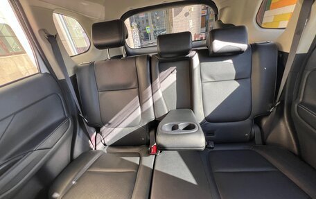 Mitsubishi Outlander III рестайлинг 3, 2017 год, 2 400 000 рублей, 11 фотография