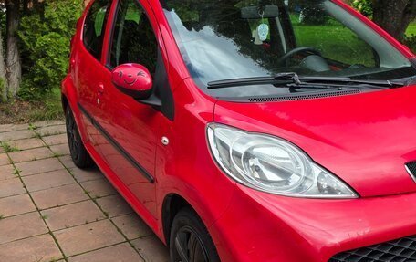 Peugeot 107 I рестайлинг, 2011 год, 400 000 рублей, 3 фотография