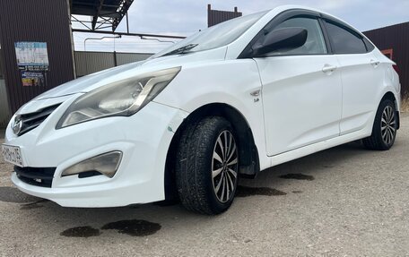 Hyundai Solaris II рестайлинг, 2016 год, 715 000 рублей, 2 фотография