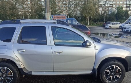 Renault Duster I рестайлинг, 2016 год, 1 000 000 рублей, 3 фотография