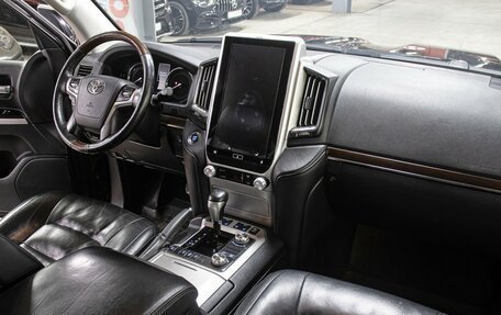 Toyota Land Cruiser 200, 2016 год, 4 700 000 рублей, 11 фотография