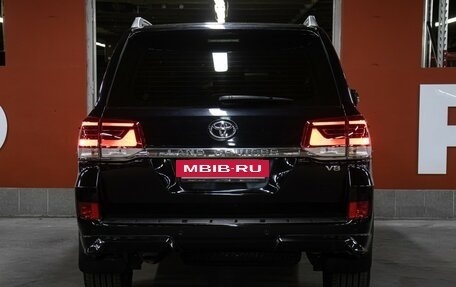 Toyota Land Cruiser 200, 2016 год, 4 700 000 рублей, 6 фотография