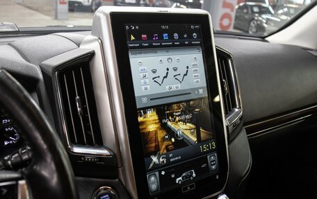 Toyota Land Cruiser 200, 2016 год, 4 700 000 рублей, 20 фотография