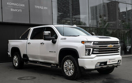 Chevrolet Silverado, 2020 год, 10 500 000 рублей, 3 фотография