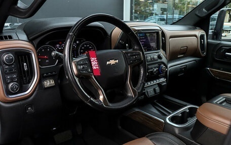 Chevrolet Silverado, 2020 год, 10 500 000 рублей, 12 фотография