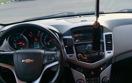 Chevrolet Cruze II, 2012 год, 530 000 рублей, 10 фотография