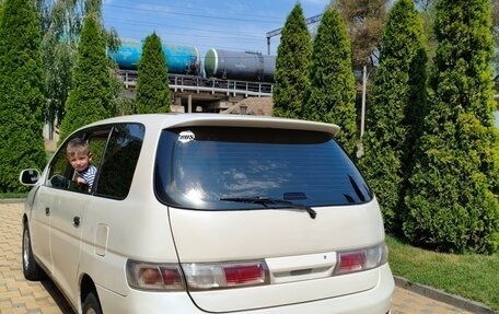 Toyota Gaia, 2000 год, 460 000 рублей, 3 фотография