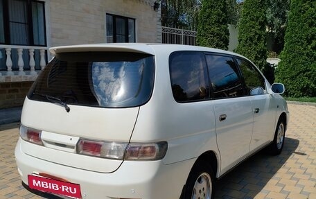 Toyota Gaia, 2000 год, 460 000 рублей, 4 фотография