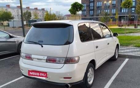 Toyota Gaia, 2000 год, 460 000 рублей, 6 фотография
