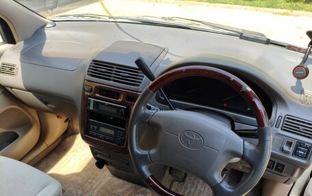 Toyota Gaia, 2000 год, 460 000 рублей, 8 фотография