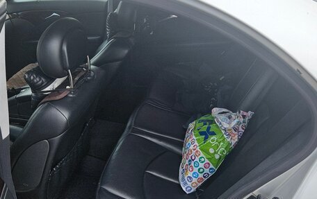 Mercedes-Benz E-Класс, 2004 год, 740 000 рублей, 9 фотография