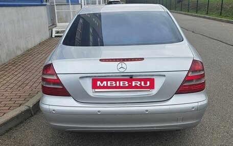 Mercedes-Benz E-Класс, 2004 год, 740 000 рублей, 5 фотография