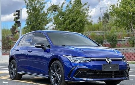 Volkswagen Golf VIII, 2021 год, 1 600 000 рублей, 3 фотография
