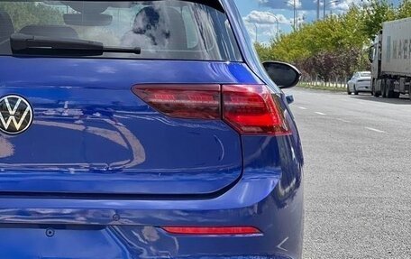 Volkswagen Golf VIII, 2021 год, 1 600 000 рублей, 6 фотография