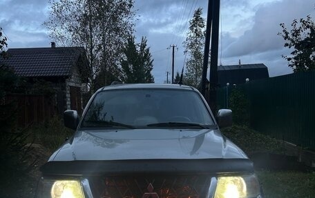 Mitsubishi Pajero Sport II рестайлинг, 2000 год, 420 000 рублей, 3 фотография