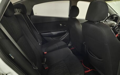 KIA Rio III рестайлинг, 2013 год, 840 000 рублей, 12 фотография