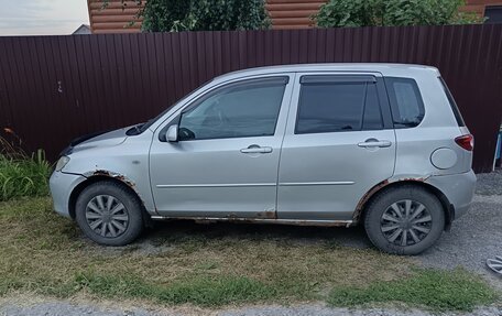 Mazda Demio III (DE), 2004 год, 215 000 рублей, 1 фотография