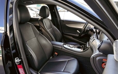 Mercedes-Benz E-Класс, 2020 год, 3 580 000 рублей, 8 фотография