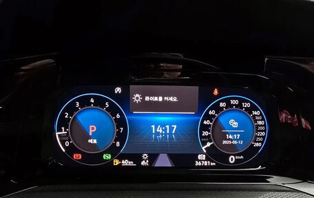 Volkswagen Golf GTI, 2022 год, 3 125 100 рублей, 8 фотография