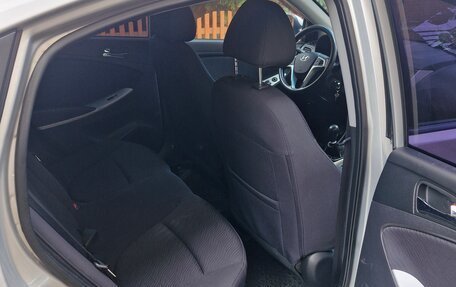 Hyundai Solaris II рестайлинг, 2012 год, 539 000 рублей, 10 фотография