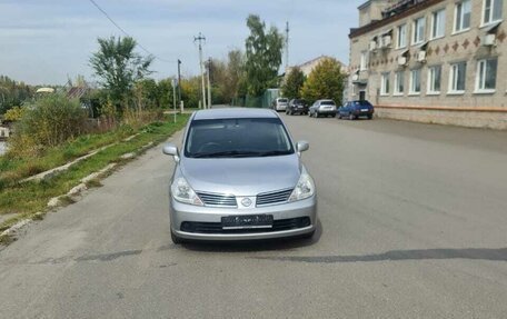 Nissan Tiida, 2004 год, 530 000 рублей, 2 фотография