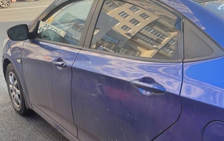 Hyundai Solaris II рестайлинг, 2012 год, 415 000 рублей, 4 фотография
