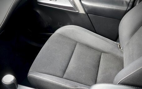Toyota RAV4, 2016 год, 1 850 000 рублей, 3 фотография