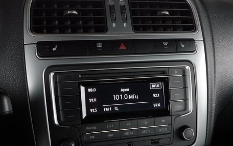 Volkswagen Polo VI (EU Market), 2016 год, 1 095 000 рублей, 18 фотография
