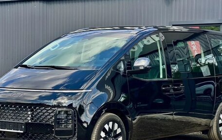 Hyundai Staria, 2025 год, 7 400 000 рублей, 3 фотография