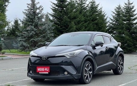 Toyota C-HR I рестайлинг, 2017 год, 1 550 000 рублей, 4 фотография