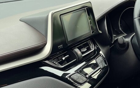 Toyota C-HR I рестайлинг, 2017 год, 1 550 000 рублей, 25 фотография