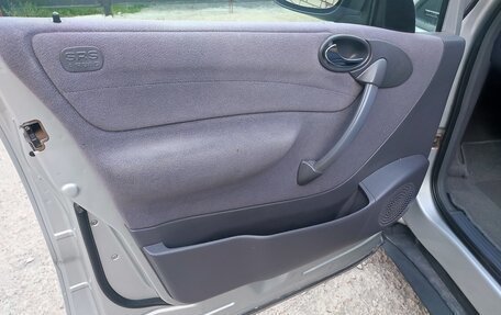 Mercedes-Benz A-Класс, 2000 год, 535 000 рублей, 18 фотография
