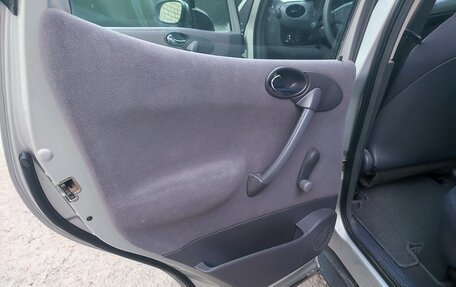 Mercedes-Benz A-Класс, 2000 год, 535 000 рублей, 19 фотография