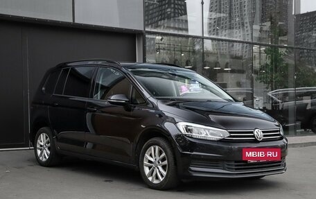 Volkswagen Touran III, 2019 год, 1 890 000 рублей, 3 фотография