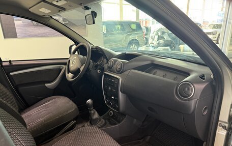 Renault Duster I рестайлинг, 2014 год, 960 000 рублей, 8 фотография