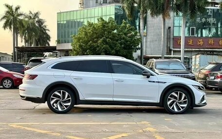 Volkswagen Passat CC, 2021 год, 2 516 000 рублей, 6 фотография
