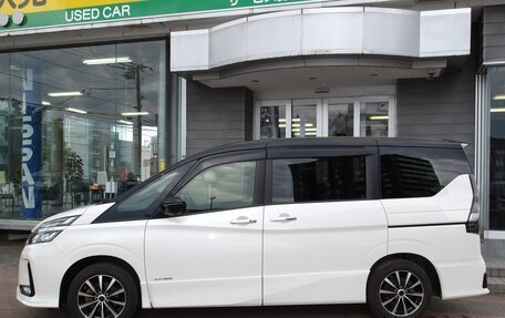 Nissan Serena IV, 2022 год, 1 750 000 рублей, 3 фотография